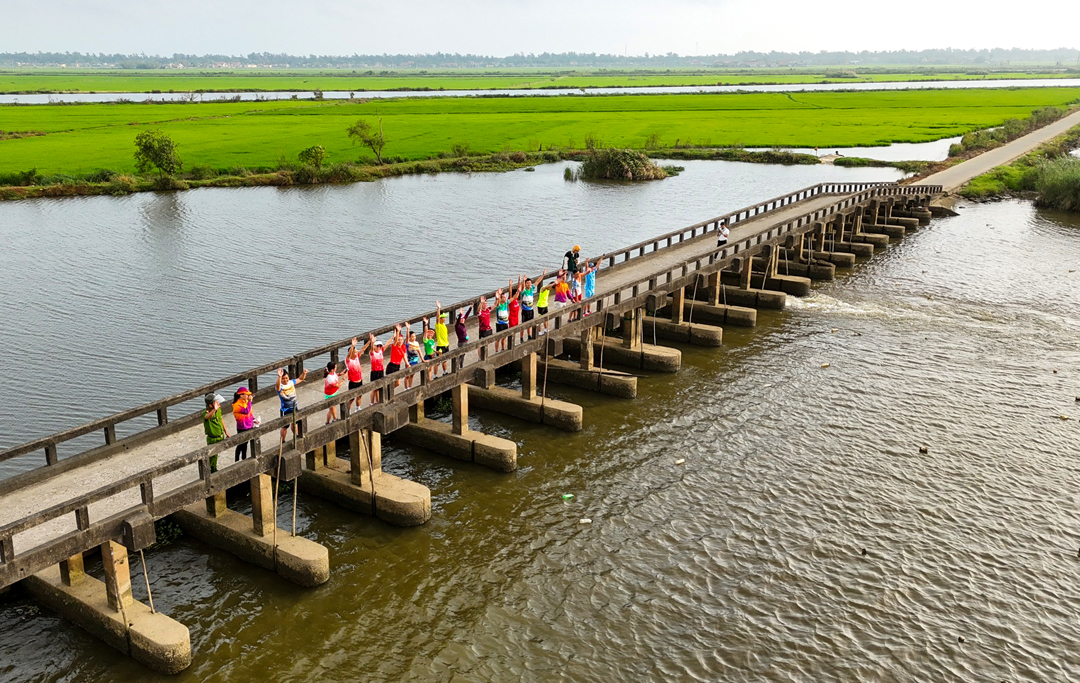 Đến Huế trải nghiệm những cung đường chạy quanh đầm phá