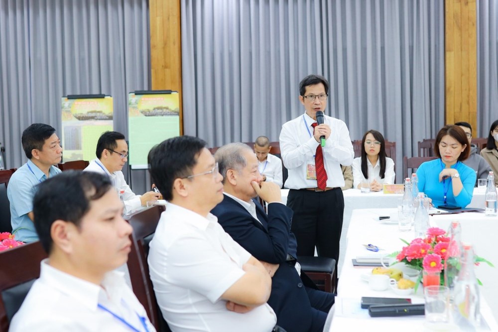 Đại biểu thảo luận tại Hội thảo