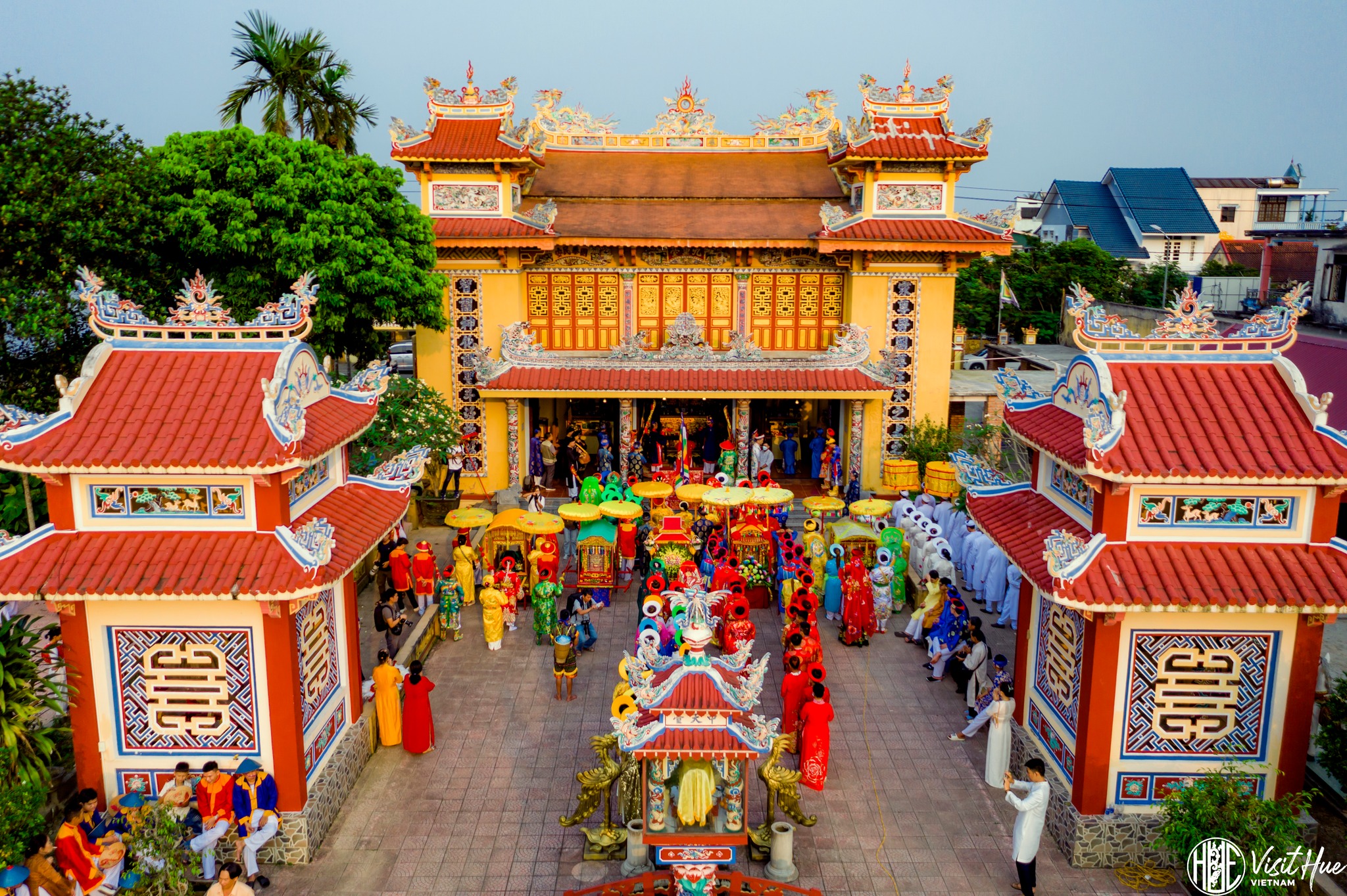 Lễ hội Điện Huệ Nam được tổ chức tại địa điểm 352 Chi Lăng, thành phố Huế