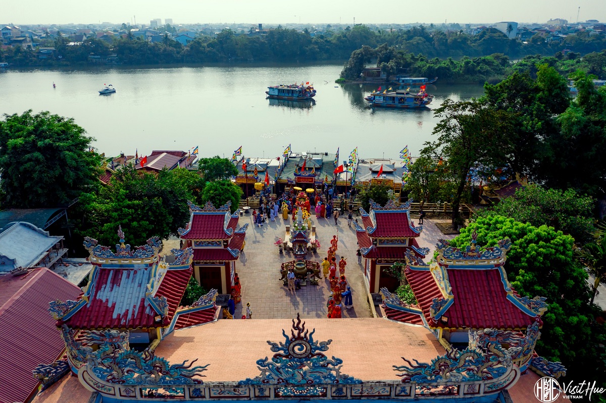 Lễ hội Điện Huệ Nam "Mùa vía cha" năm 2024