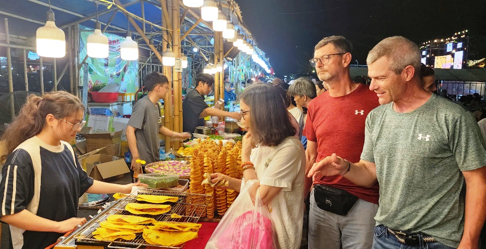 ẩm thực