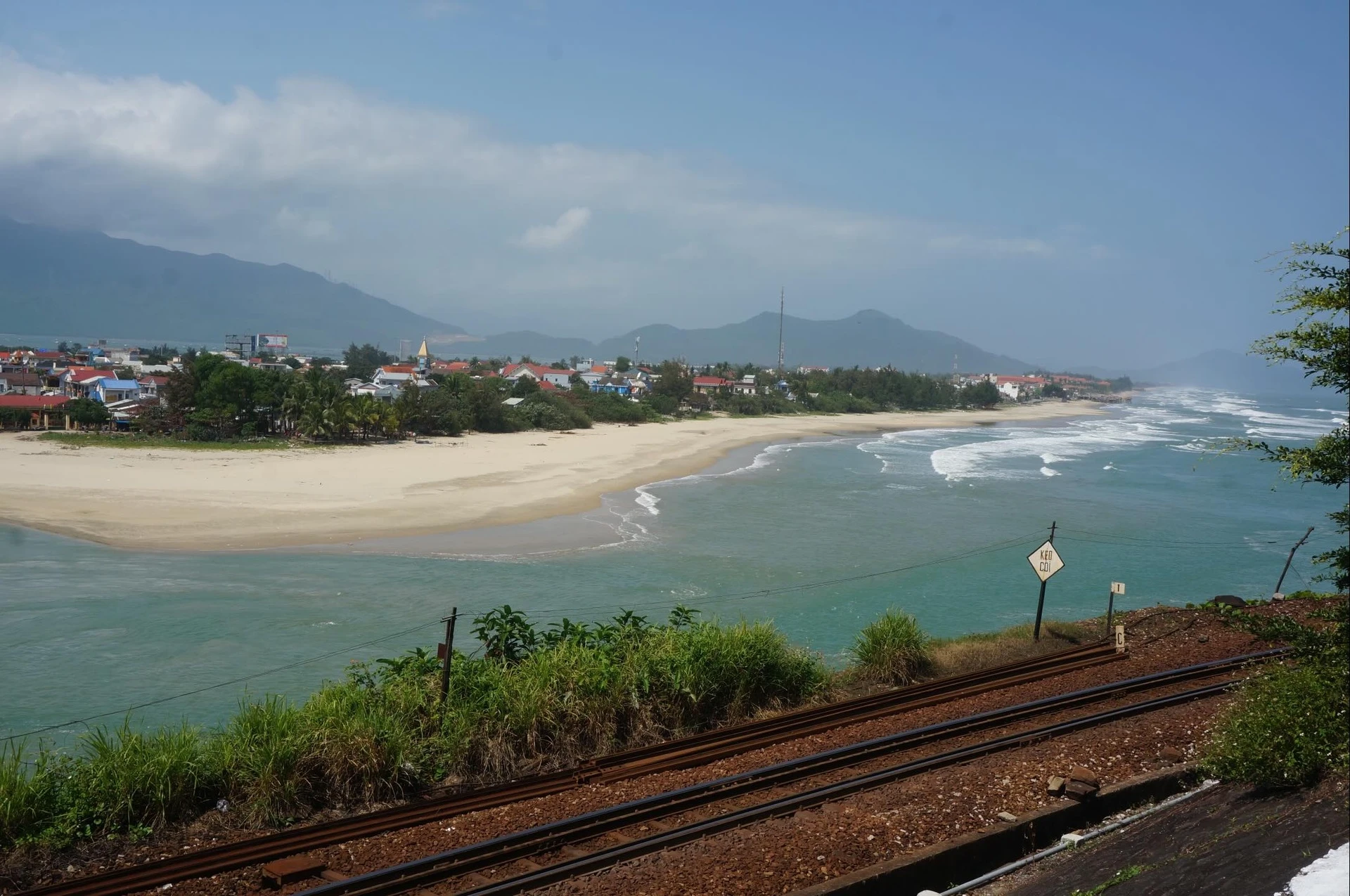 Trông như Nhật Bản nhưng là đèo Hải Vân