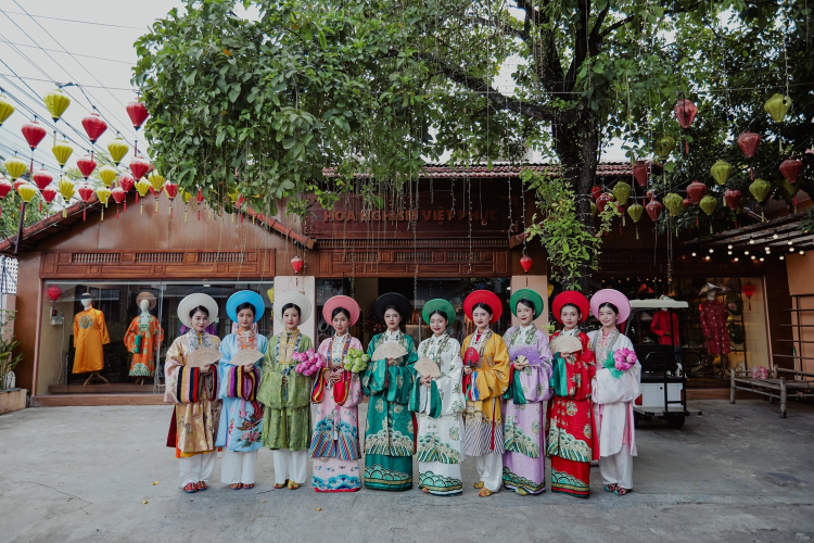 Nghệ thuật & Giải trí