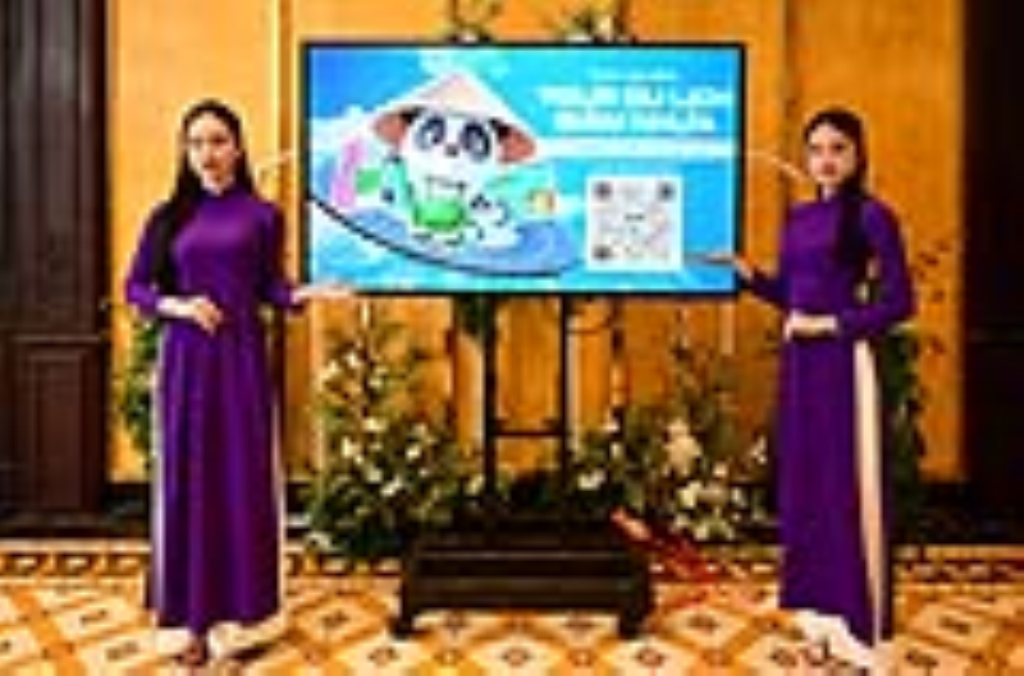 Phong trào giảm nhựa lan tỏa mạnh mẽ, hơn 100 doanh nghiệp du lịch dịch vụ tại Huế cam kết hành động vì môi trường