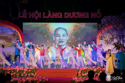 Khám phá Huế