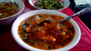 Thử bánh canh Nam Phổ - thức quà đặc biệt xứ Huế