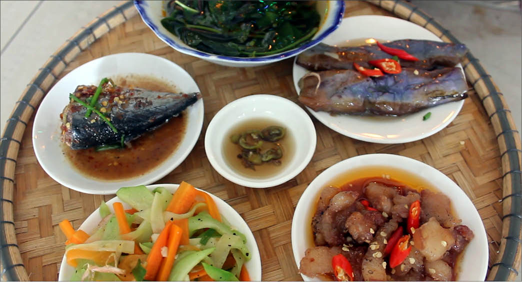 Cơm mẹt, cơm nia