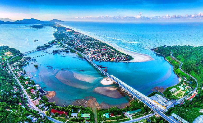 Thừa Thiên Huế công bố Quy hoạch tổng thể phát triển Khu du lịch quốc gia Lăng Cô – Cảnh Dương