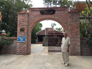 XUÂN ĐÀI -NGÔI NHÀ RƯỜNG CỔ THỦY BIỀU XỨ HUẾ